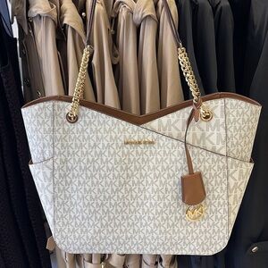 Michael Kors Jet Set Travel Large Chained Tote Shoulder Bag MK Vanilla